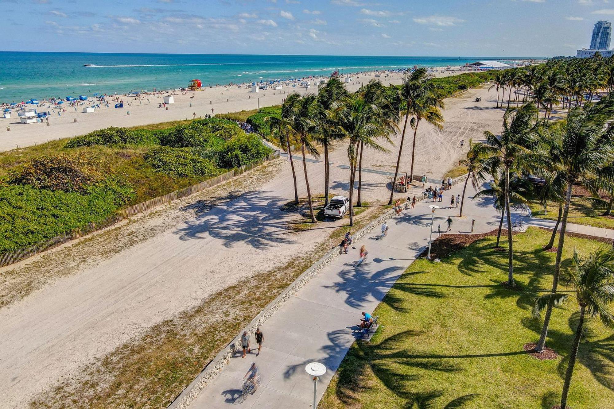 Chic Large Studio Apt Near Ocean Drive South Beach Miami Beach Exterior photo