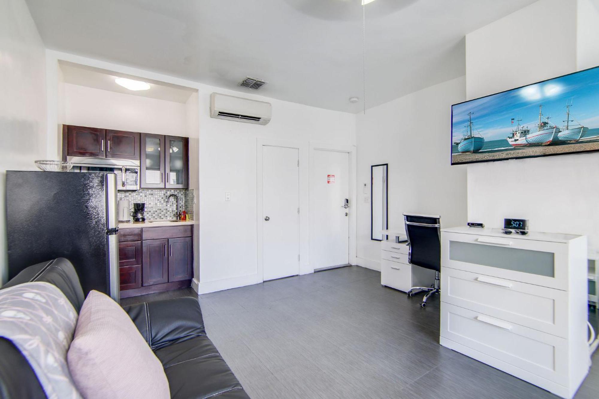Chic Large Studio Apt Near Ocean Drive South Beach Miami Beach Exterior photo